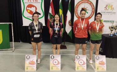 Mampituba/FME Criciúma é vice-campeão de etapa do Estadual de Tênis de Mesa