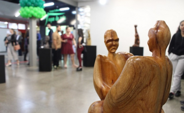 Exposição Madeira em movimento no Espaço Toque de Arte