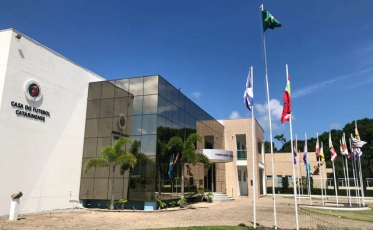 FCF rebate acusações e relembra que Hercílio Luz concordou com regulamento do Catarinense