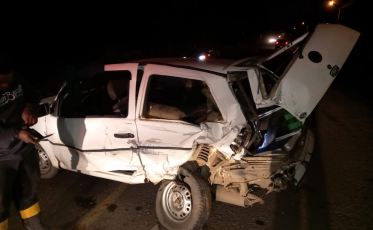 Veículos colidem em Içara