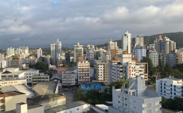 [Áudio] Nebulosidade com pouca chance de chuva em Criciúma