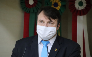 Potelecki assume presidência do Legislativo por nove dias