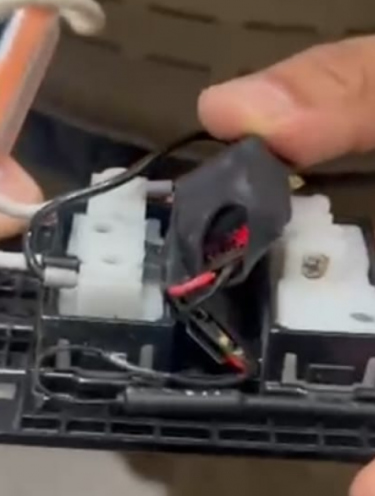 Funcionária encontra microcâmera em banheiro de empresa em Içara