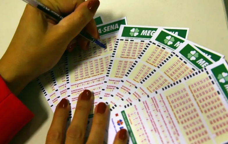Apostadores de Santa Catarina levam mais de R$ 380 mil na Mega-Sena