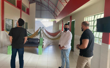 FME de Criciúma fará projeto piloto de natação com estudantes do bairro Paraíso