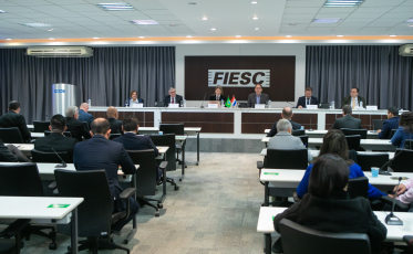 SC e Paraguai debatem ampliação do comércio