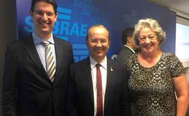 Vice assume a presidência da Fampesc