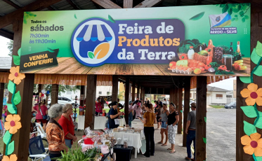 Feira de Produtos da Terra tem horário ampliado em Balneário Arroio do Silva