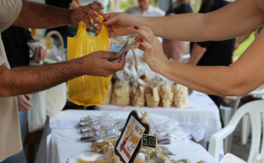 Tem Feira de Agricultura Familiar nesta quinta no Paço