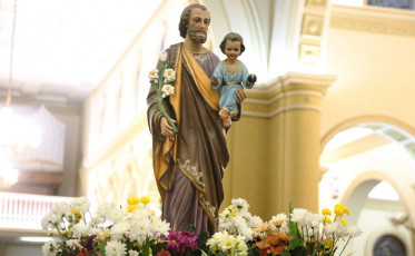 Segue a festa solidária em honra a São José