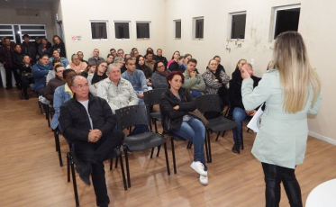 Detalhes sendo preparados para mais uma Festa do Peixe