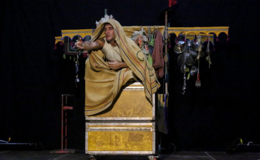 Festival Revirado com espetáculos lotados na Praça da Matriz