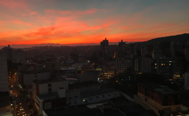 Um belo entardecer ainda sob o embalo do frio