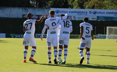Figueirense, o primeiro a vencer fora de casa no mata-mata