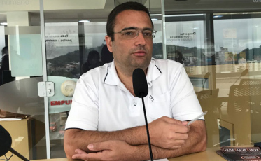 Conseguimos ir para a lua, mas não resolvemos nossos problemas, diz filósofo