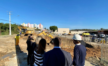 Uma vistoria às obras da Avenida Santos Dumont