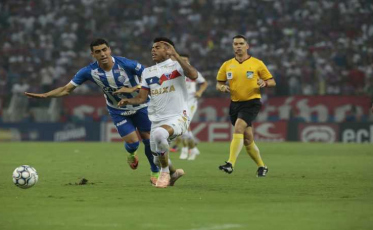 Tigre a cinco do Z-4. Fortaleza adia o título