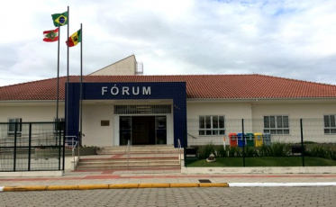 Crime bárbaro resulta em condenação de 32 anos