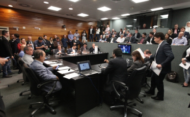 Fórum Parlamentar recebe pleitos para o orçamento federal de 2020