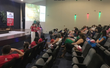 Colégio Unesc realiza Formação Continuada com professores e funcionários