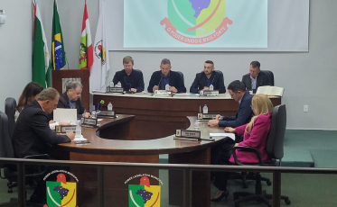 Vereadores aprovam Lei Orçamentária Anual de Forquilhinha para 2025