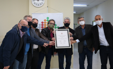 Acic recebe Moção de Aplauso do Legislativo