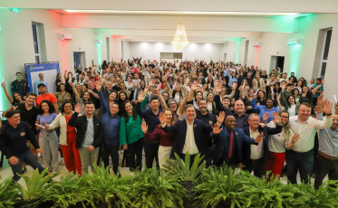 Criciúma celebra chegada de 239 novos servidores