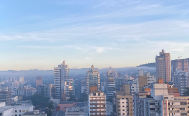 Tempo bom e cerração marcam os próximos dias