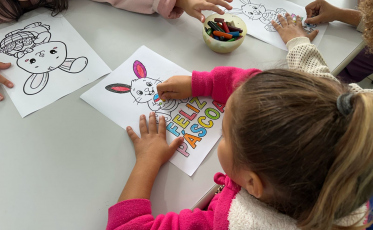 Páscoa doce: campanha arrecada chocolates para crianças e adolescentes em Criciúma
