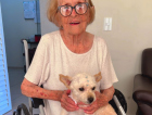 Visita de cãozinho traz memórias e alegria à idosos em Içara