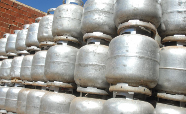 Governo avalia novas medidas para reduzir preço do gás de cozinha