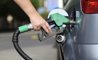 Gasolina e etanol ficam mais baratos na Região Sul, enquanto preço do diesel sobe