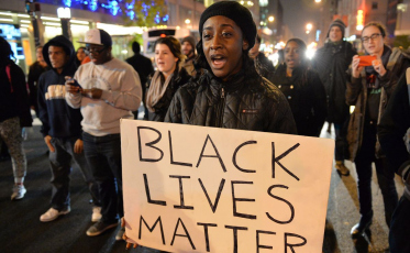 Até onde o posicionamento de marcas contra o racismo não é oportunismo?