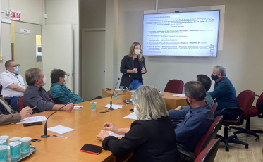  Solicitações para o combate à Violência contra Mulher são apresentadas aos prefeitos da Amrec