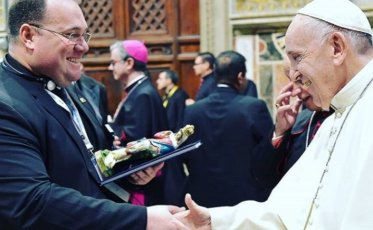 Santuário do Caravaggio é apresentado ao Papa