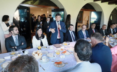 Governadores vão a Brasília pedir auxílio financeiro aos estados (VÍDEOS)