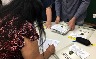 Famílias de Criciúma receberão escrituras de moradias