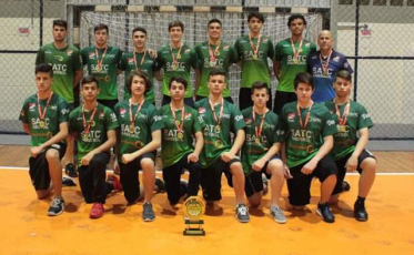 Criciúma sedia etapa do estadual de handebol masculino juvenil