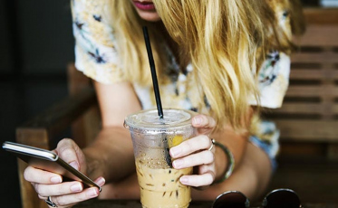 Pesquisa revela que internet é a principal referência dos brasileiros sobre vida saudável