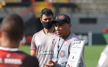 Quem é Hemerson Maria, o novo técnico do Tigre