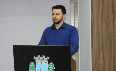 Vereador pede melhorias em pavimentações em Içara