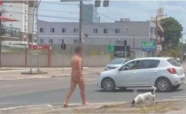 Homem nu é flagrado andando na Avenida Centenário (VÍDEO)