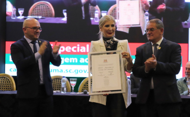 Legislativo promove homenagem aos 55 anos da Unesc