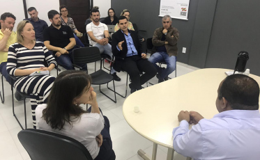 Regularização ambiental de loteamentos litorâneos é discutida no IMA