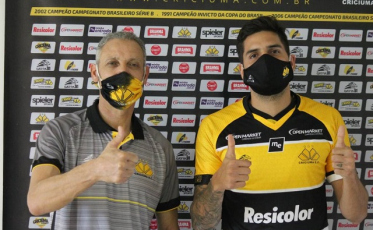 Carlos Alexandre, o novo zagueiro do Criciúma