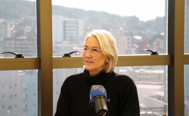 Artista plástica lança coleção de cartões postais de pontos turísticos de Criciúma