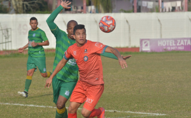 Próspera empata em casa com o líder