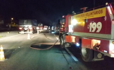 Motociclista morre atropelado na BR-101