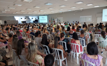 Governo de Içara recepciona professores para início do ano letivo 