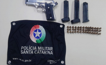 Homem é preso por porte ilegal de arma no bairro São Luiz, em Criciúma